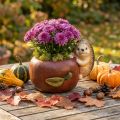 Cache-pot pomme en céramique avec hérisson – Décoration d'automne – Ø16cm H22cm | Floristik24.fr