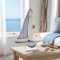 Décoration bateau à voile en bois blanc et bleu avec coquillages 26,5 x 37 cm | Floristik24.fr