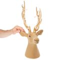 Tête de cerf décorative en plastique avec bois dorés 52 cm | Floristik24.fr