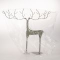 Sculpture de cerf décorative