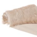 Chemin de table en fausse fourrure beige, bandeau décoratif 24 x 140 cm | Floristik24.fr