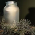 Spray pailleté or pour décoration intérieure 150 ml | Floristik24.fr